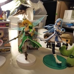 SAO Leafa and Asuna Figures without box